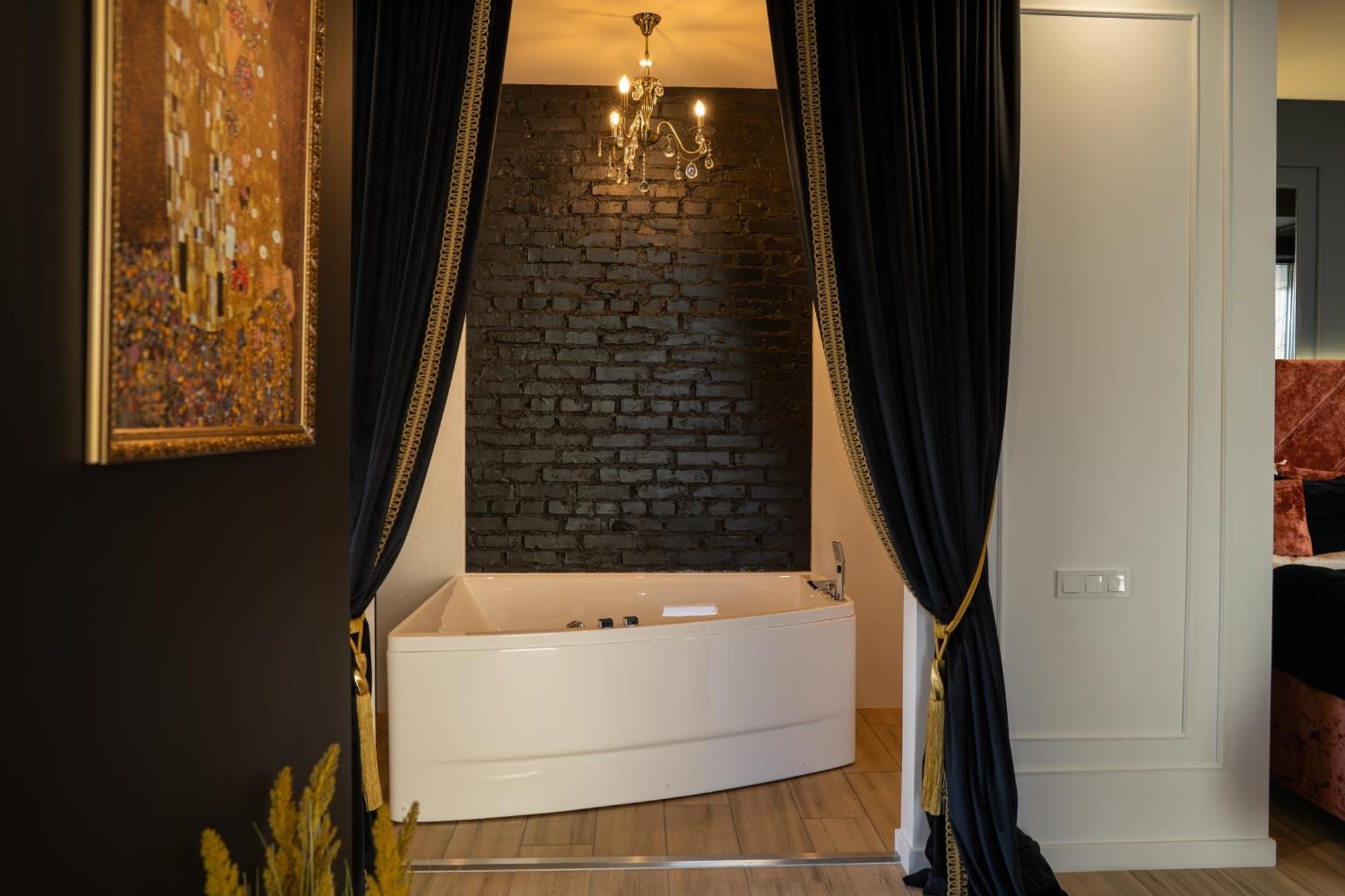 Ribas Rooms Bila Tserkva Bagian luar foto